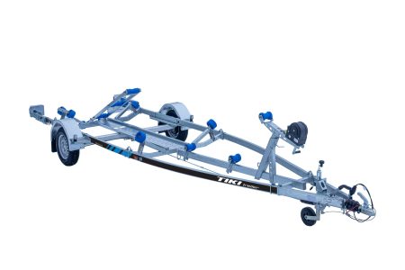 BP1000-RBA boat trailer with Easy-Flip LED tail lights