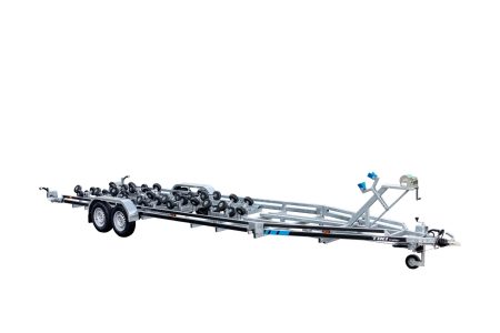 BP3500-DRB/XO multiroller boat trailer with flip-up LED tail lights